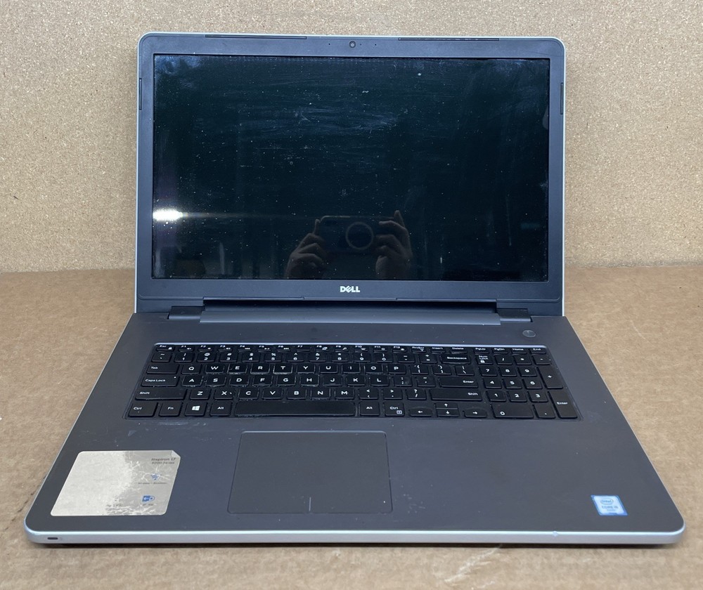 Dell Inspiron 17 5000 Series 17.3” | Intel i5-6200U| 4gb Ram | NO HDD/OS *READ*