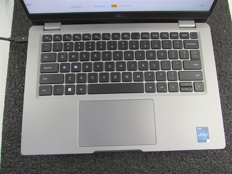 DELL LATITUDE 5330 FHD TOUCHSCREEN I5-1245U 10 CORE 512GB 16GB RAM NO O.S/BATT gallery