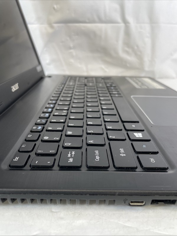 Acer Aspire E15-576-392H Intel Core i3-8130U 2.20GHz 6GB RAM 1TB HDD Windows 11 gallery