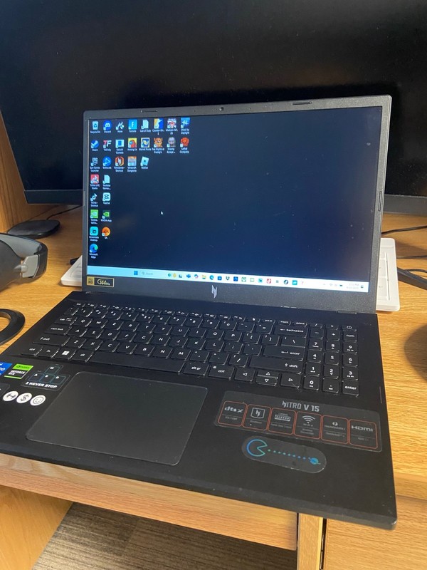 Acer Nitro V 15 ANV15-51 15.6" FHD (512GB SSD, Intel Core i5 13th Gen., 4.60... gallery