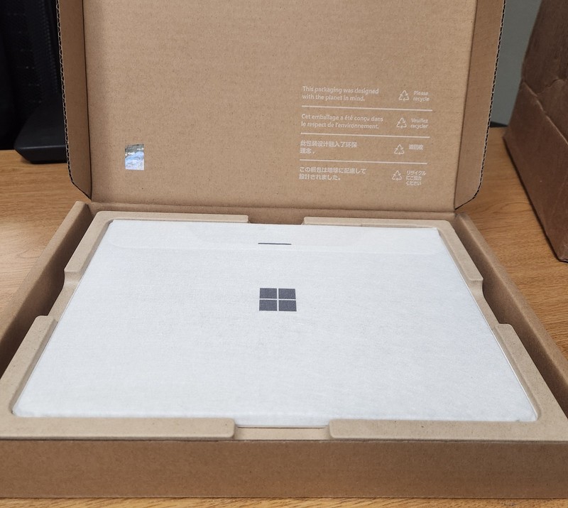 Microsoft Surface Pro for Business 2-n-1 16GB gallery
