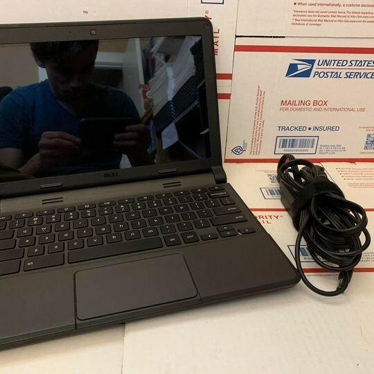Dell Chromebook 11 P22t 11.6 Intel Celeron N2840 2.16ghz 4gb RAM 16gb SSD gallery