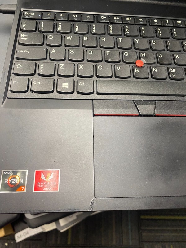 Lenovo ThinkPad E595 15.6'' Laptop AMD Ryzen 7 3700U 2.3GHz 8GB 256GBWin 10pro gallery
