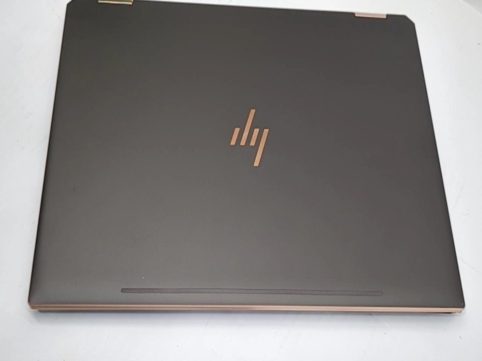 HP Spectre x360 2-in-1 15.6" 4K UHD Touch i7-10510U 16GB 512GB SSD NVIDIA MX250 gallery