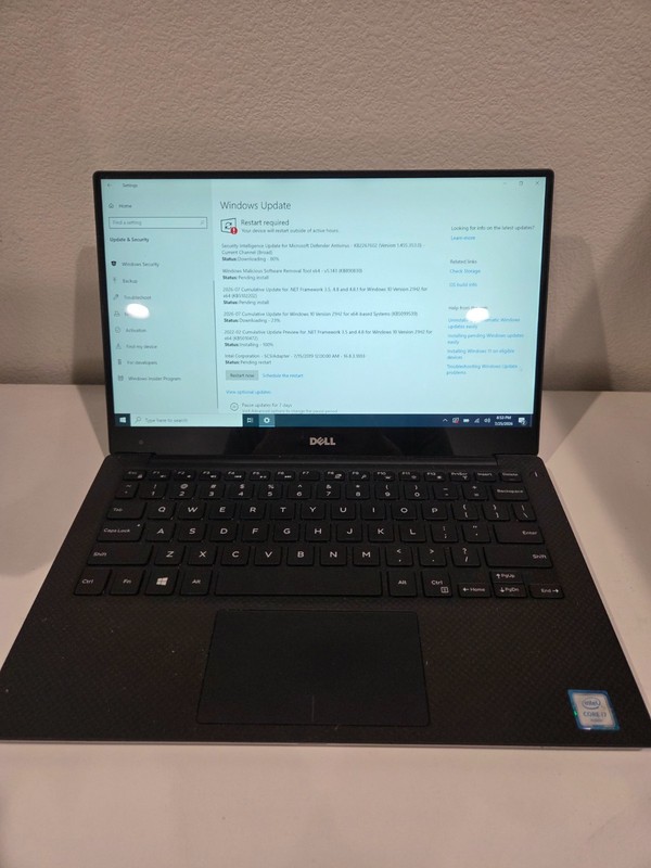Dell - XPS 13 9350 - 13.3" QHD+ Touch - i7 6560U - 8GB RAM - 256GB-SSD gallery
