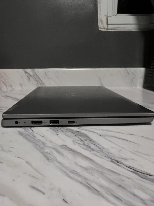 Dell laptop 7390 2-in-1 “used” good condition factory reseted and ready gallery