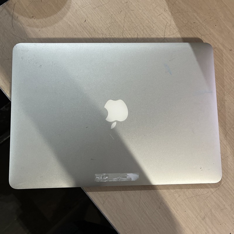 APPLE MACBOOK AIR 13" EARLY 2015 CORE I5-5250U 1.6GHZ 4GB RAM NO OS gallery