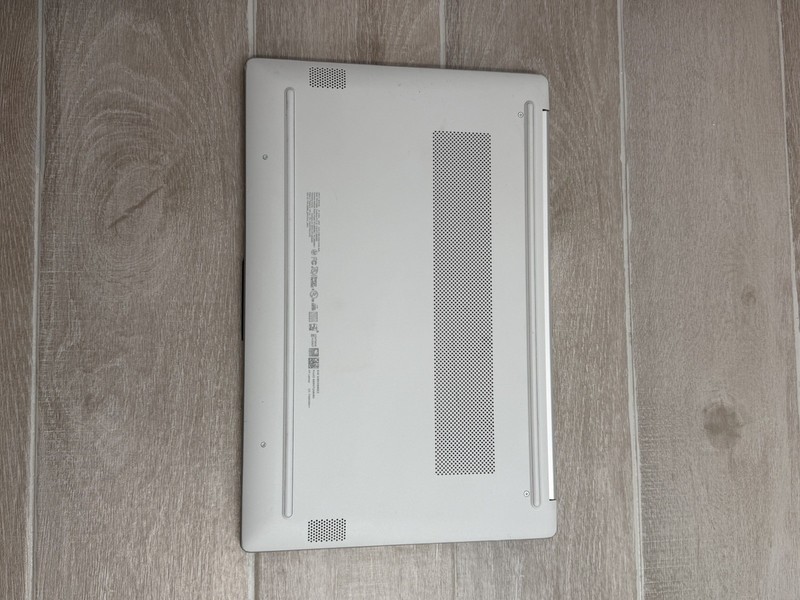 HP 15-FD0586NR 15.6" Touch Laptop Core i5-1334U 8GB RAM 256GB NVMe SSD Win-11 gallery