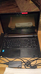 Toshiba Satellite 17.3″ i3 2.40GHz 8GB 1TB HDD Black Windows 8 Charger