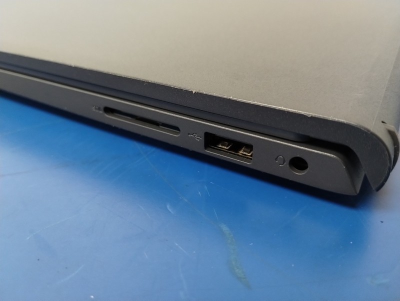 DELL 15 DC15255 G8MK9, AMD Ryzen 7 7730U, 2.00 GHz, 16 GB RAM, 512 GB NVMe gallery