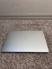 Razer Blade 15 Advanced 2021 – RTX 2060 – i7-8750H – Mercury White Edition!