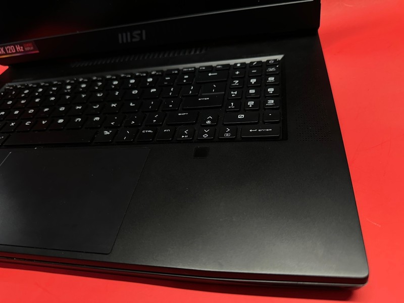 MSI Titan GT77HX Titan GT77HX - i9‑12900H No Drives - No Ram- Parts / Fix gallery