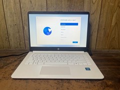HP Laptop 14-dq3000dx 14″ 64 GB SSD 4 GB RAM Celeron N4500 Windows 11 Laptop