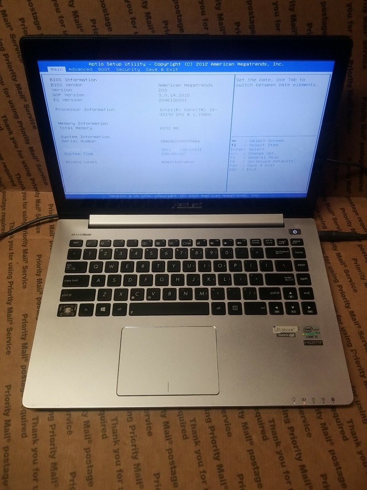 ASUS Ultrabook VivoBook S400CA-UH51T Intel Core i5 3rd Gen 3317U 8GB UNTESTED