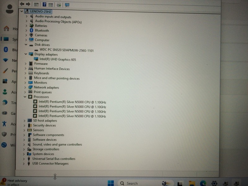Lenovo 300e 2nd Gen Pentium N5000 1.10 GHz 8 GB 256 NVMe SSD Win 11 AC Adapter gallery