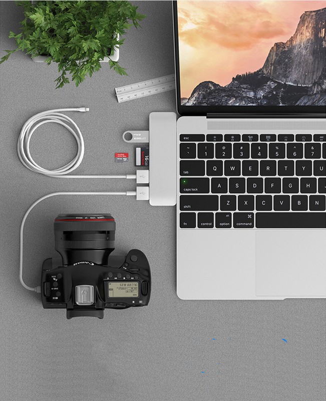 Type-C Docking Station To Expand Usb Adapter gallery