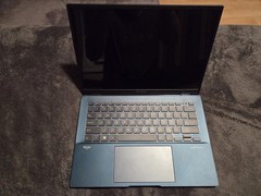 Asus Zenbook 14 OLED Q409Z 14″ i5-1240P 1.7GHz 8GB RAM 256GB SSD