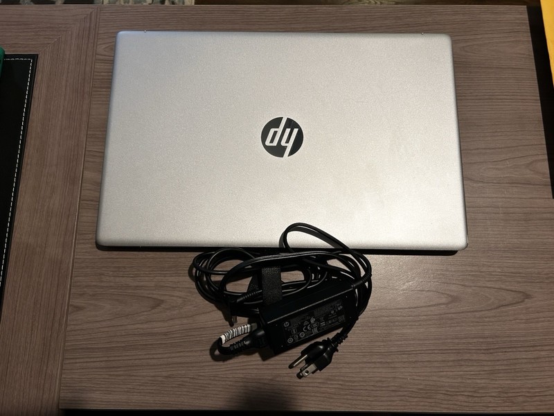 HP 17-CN0013DX 17.3" (1TB HDD, Intel i3-1115G4, 3.00GHz, 8GB RAM) Laptop -Silver gallery