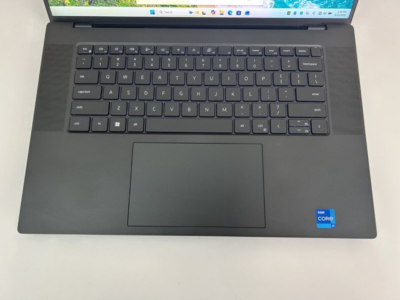 LAPTOP DELL Precision 5680 16" FHD+ Core i7-13800H 1 TB NVMe 32GB RAM Win 11 PRO gallery
