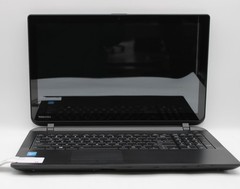 Toshiba Satellite C55t i3-4005U @ 1.7 GHz 4GB RAM 256GB SSD No OS