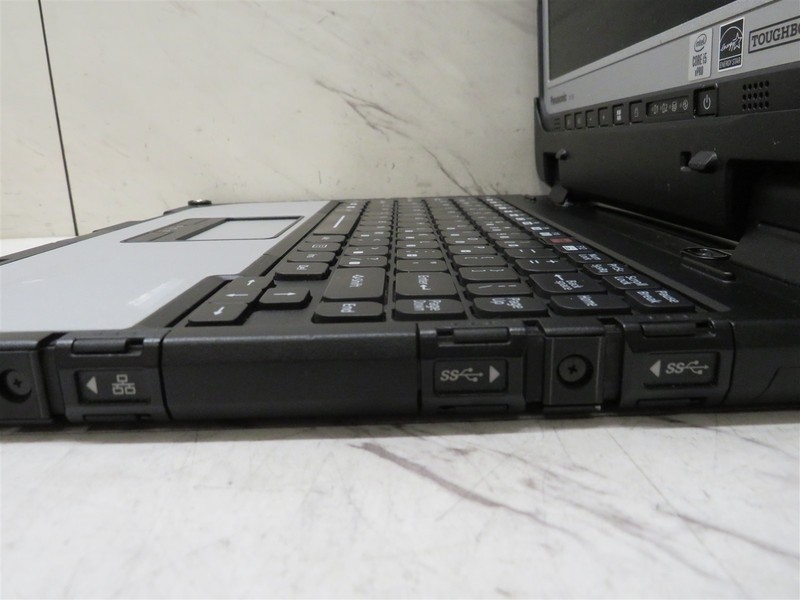Panasonic Toughbook CF-33 Intel i5-10310U@1.7GHz 16GB RAM Laptop 2210 Hrs *READ* gallery