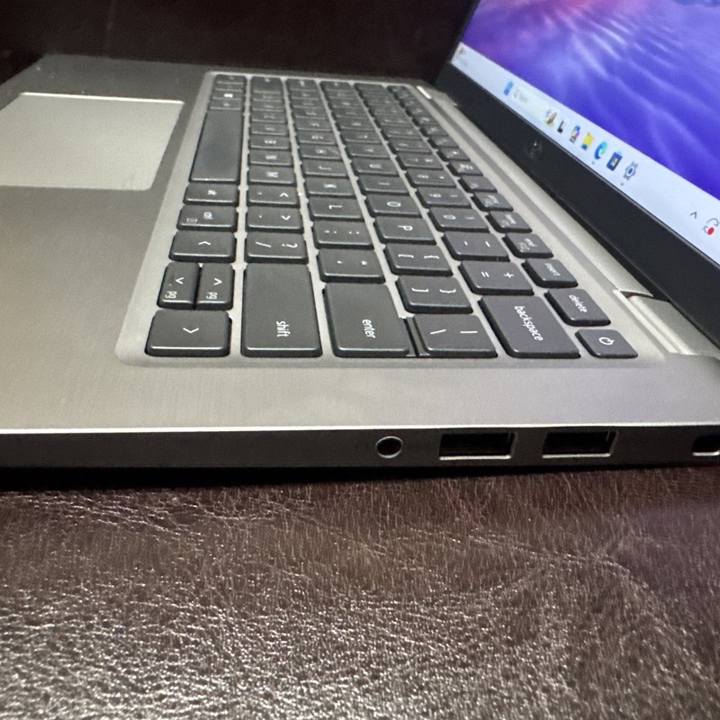 Dell Latitude 7410 i7-10610U 32GB 1TB SSD Win 11 Pro FHD gallery