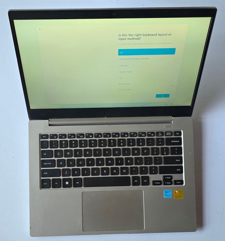 Silver Samsung Galaxy Book Go 14" 256GB Verizon 5G Unlocked Win 11 LAPTOP ONLY gallery