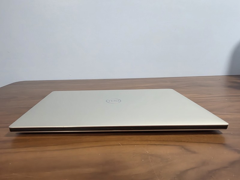 Dell Precision 5530 - i9, 32GB, 512GB SSD, NVidia Quadro P2000 gallery