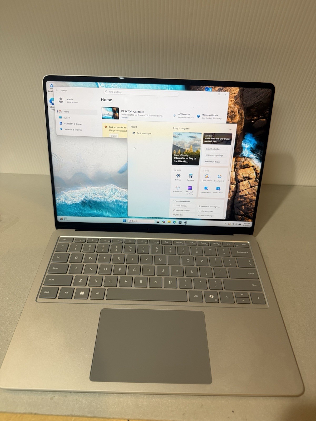 Microsoft Surface Laptop 7 13.8" Notebook Ultra 5 236V 16GB 256GB W11Pro Touch gallery