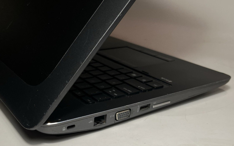 HP ZBook 15 G4 Intel i7-7820HQ - 8GB - 512GB NVMe - 4GB GFX - W11P - 150w A/C gallery