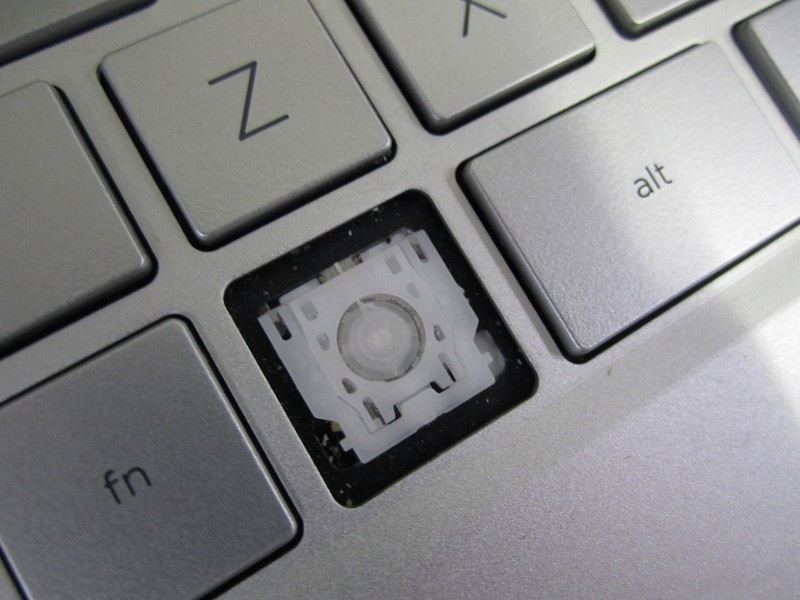 HP Pavilion 13-an0010nr i5-8265U 8GB 1.60GHZ 256GB M2SSD NO OS + AC LAPTOP READ* gallery