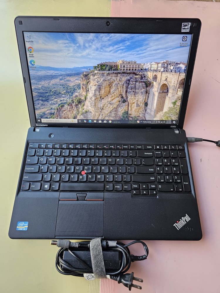 LENOVO THINKPAD EDGE E530c 15.6" Core i3-2328M 16GB RAM 240GB SSD HDMI WEBCAM