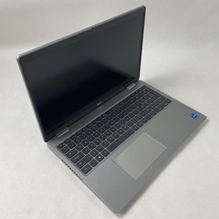 Dell Latitude 5520 15.6″ i5-1135G7 2.4GHz 8GB RAM No SSD/OS/AC – Scratched Paint