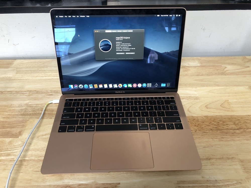 APPLE Laptop/Netbook MACBOOK AIR A1932 (EZ5006390)