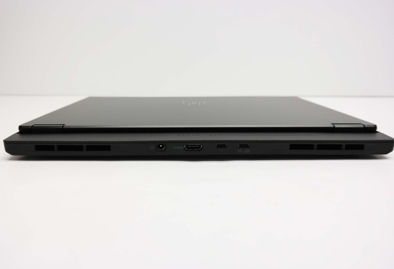 Acer Predator Helios Neo 16S 16" Ultra 9 275HX 32GB 1TB RTX 5070Ti gallery