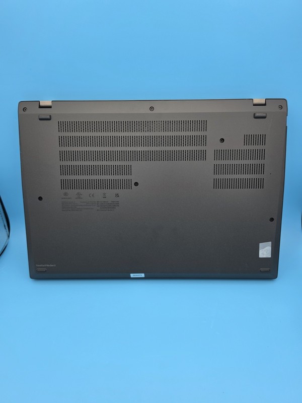 Lenovo ThinkPad P16s Gen 2 OLED Ryzen 7 Pro 7840U 64GB 1TB SSD Win11 gallery