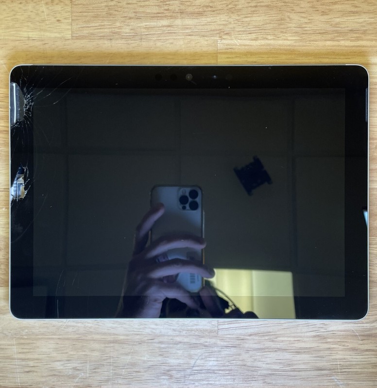 Microsoft Surface Go 10.1" Tablet Pentium 4415Y 8GB 128GB SSD Win10 S (No Pen) gallery