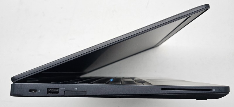 Dell Latitude 5580 15.6" Laptop Intel Core i5-7300U 8GB RAM NO HD/OS (FL) gallery