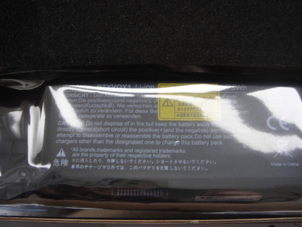 Battery BTYVOY1 for Alienware M17x R3 7XC9N C0C5M 318-0397 NEW