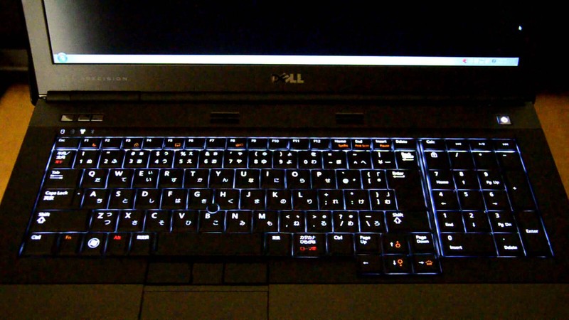 Workstation 17.3" DELL M6600 i7-Quad (512GB SSD + 1TB) DVDRW 32GB Quadro 4000M gallery