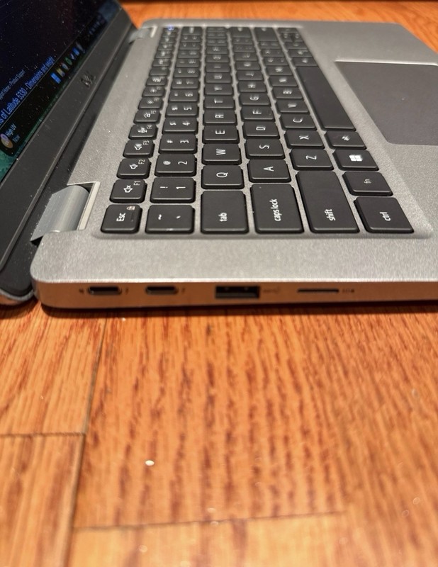 Dell Latitude 5330 Laptop - 512GB, i7-1265U gallery