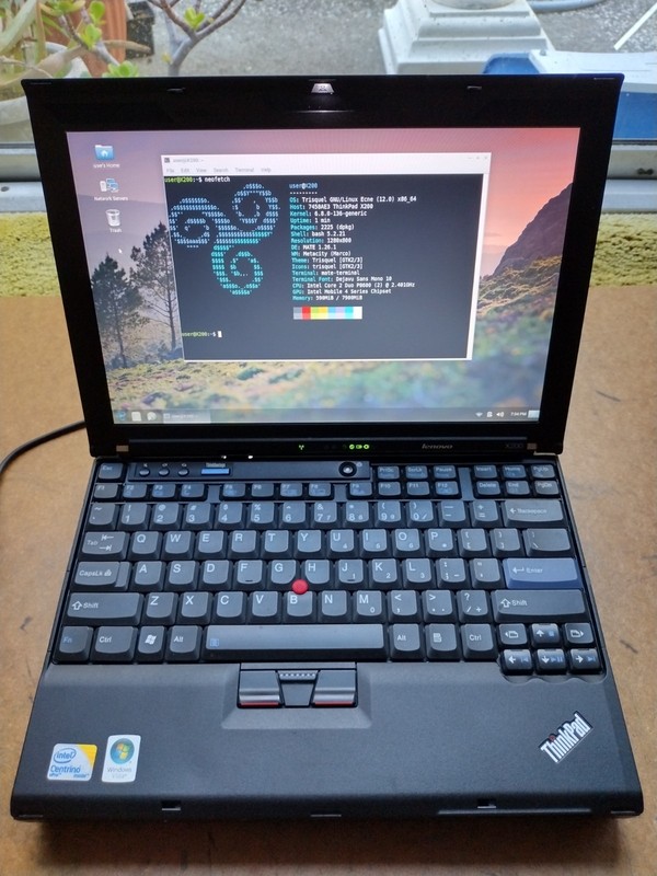 Thinkpad X200 Libreboot 512GB SSD 2.4GHz 8GB RAM 9-Cell Bat AC ThinkLight Dock gallery