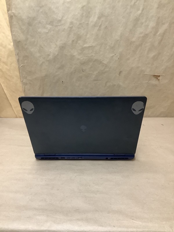 ALIENWARE AC16250 16 AURORA GAMING LAPTOP WITH POWER SUPPLY CORD (B42013535) gallery