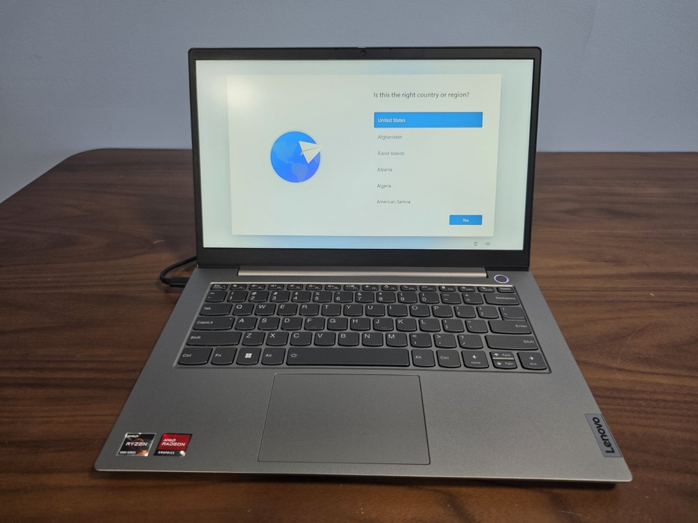 Lenovo ThinkBook 14 G3 ACL Laptop Ryzen 3 5300U 256GB SSD 16GB RAM - Win 11 Pro