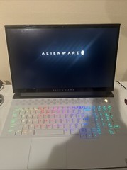Alienware M17 R3 17.3 inch (1TB, Intel Core i7 10th Gen., 16GB) Gaming Laptop –