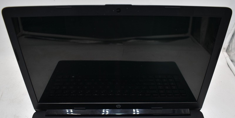 15.6" HP Laptop 15-DB0011DX AMD A6-9225 @ 2.60GHz 8GB RAM 256GB SSD Win 10 Pro gallery