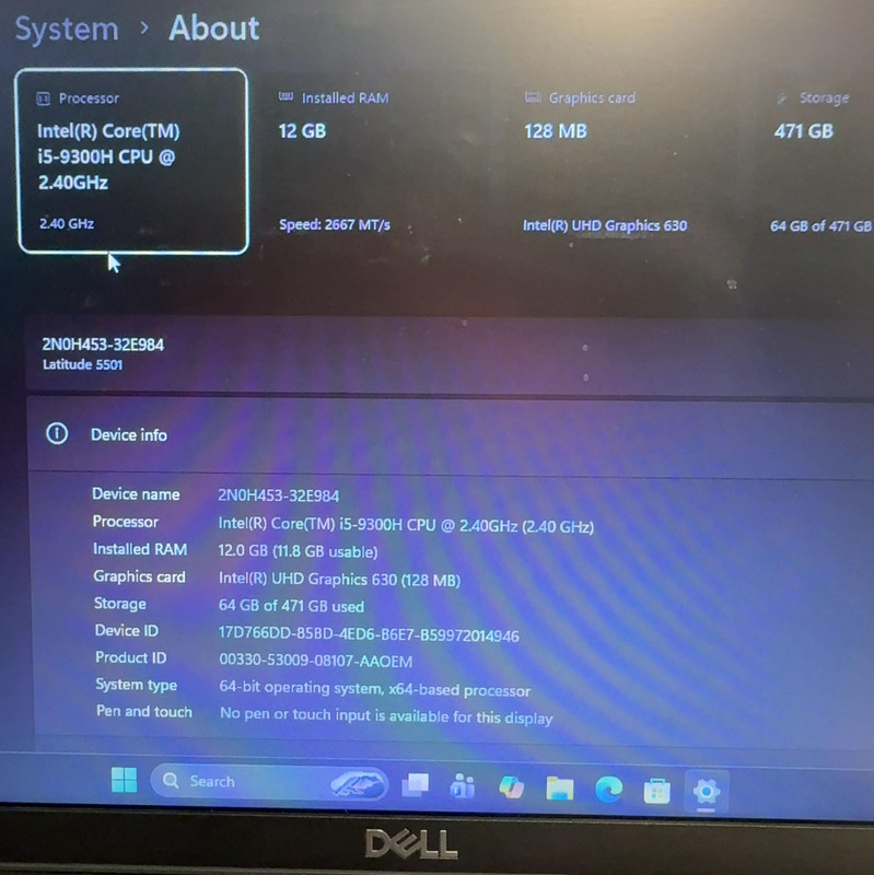 Dell Latitude 5501 15.6" FHD i5-9300H 12GB RAM 256GB SSD Windows 11 Pro gallery