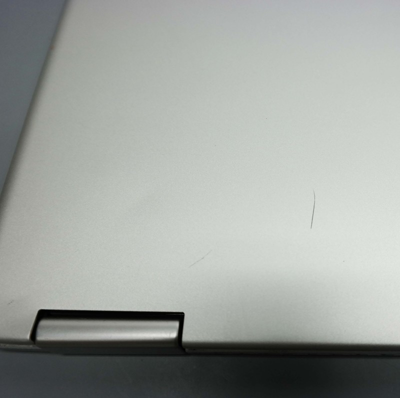 Lenovo Yoga 720 13.3" Core i5-7200U 8GB 256GB SSD Silver gallery
