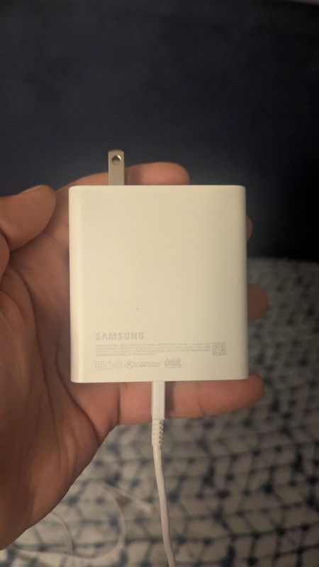 Samsung Galaxy Book3 Ultra 16" (1TB SSD, Intel Core i7 13th Gen., 5.00 GHz,... gallery