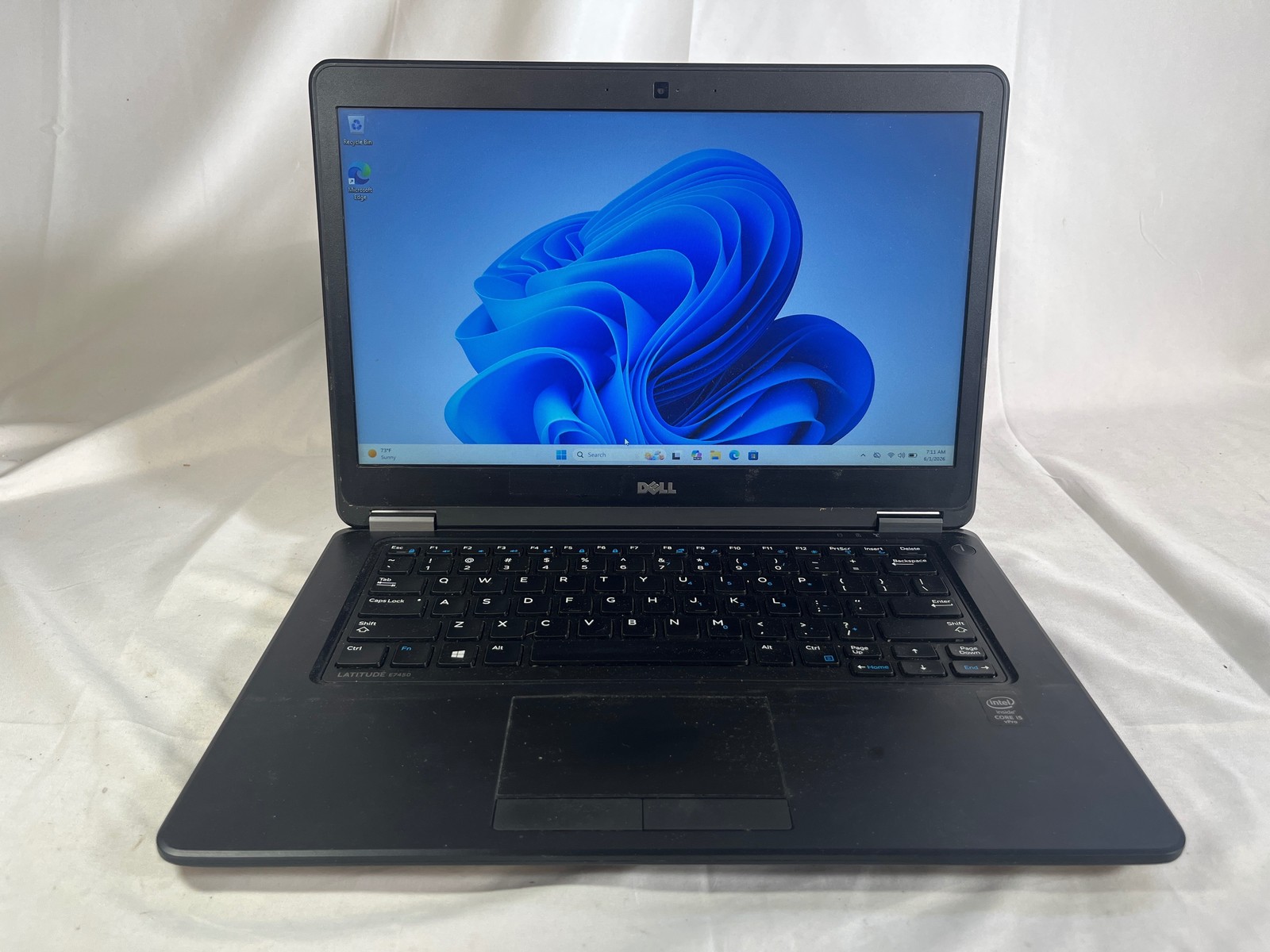 Dell Latitude E7450 Intel Core i5-5300U 8 GB 256 GB 14" gallery